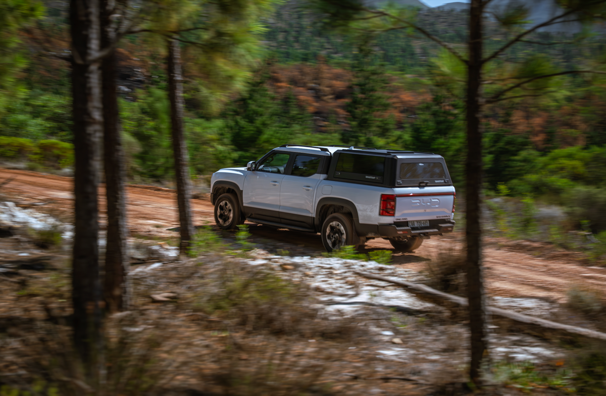BYD SHARK — ELGIN VALLEY 4X4 & PICNIC ESCAPE