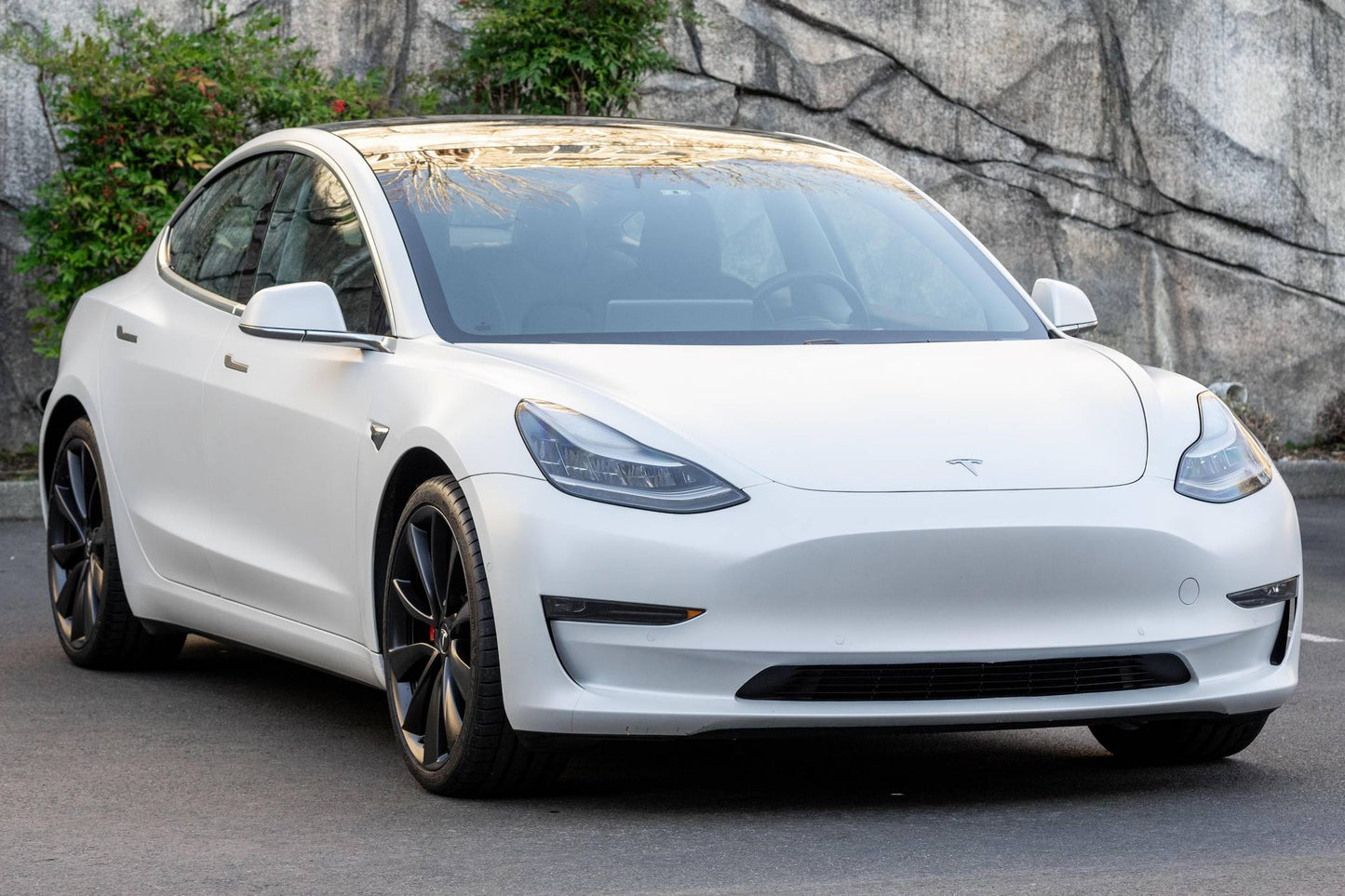 TESLA MODEL 3 - DAILY RENTAL JOHANNESBURG