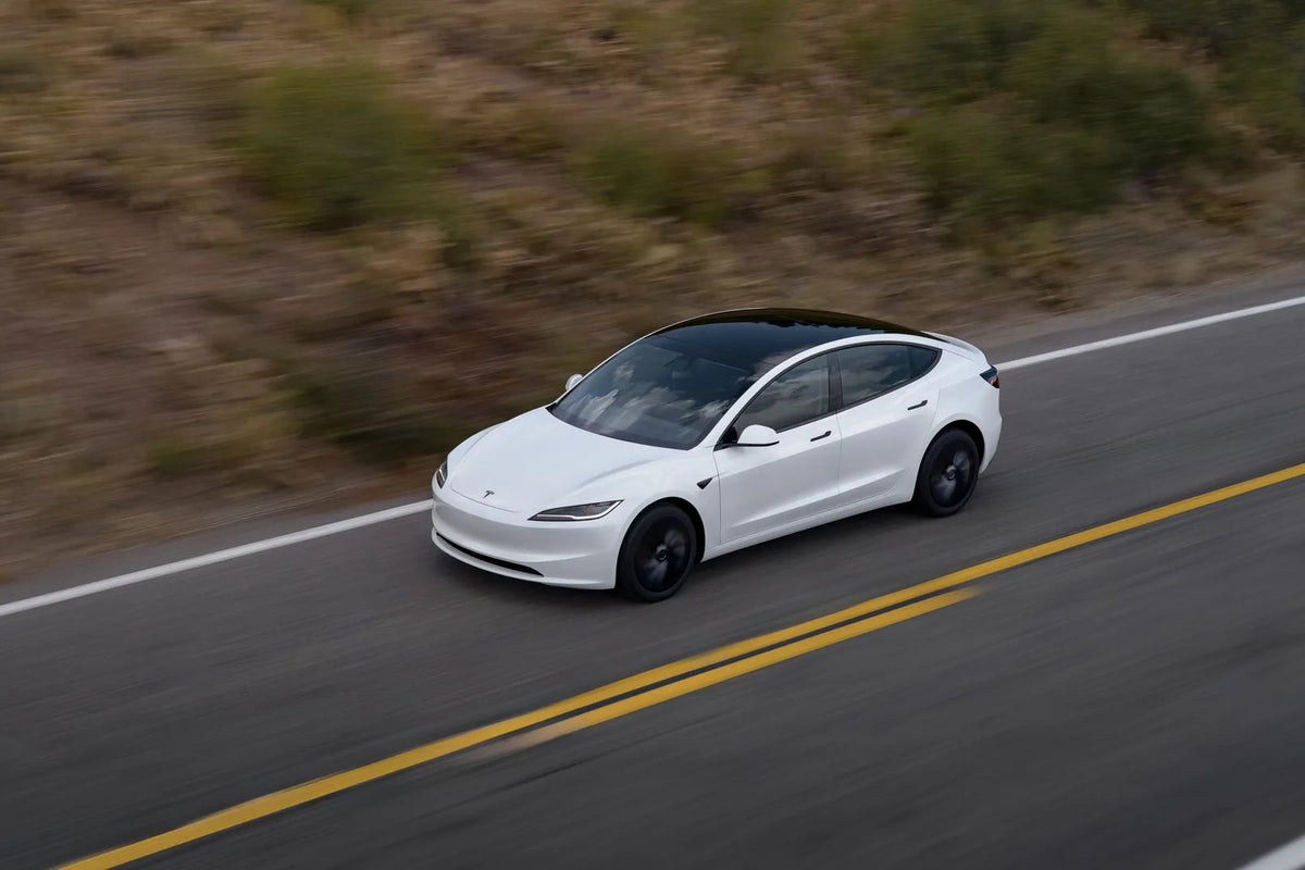TESLA MODEL 3 — HOURLY PRIVATE CHAUFFEUR EXPERIENCE
