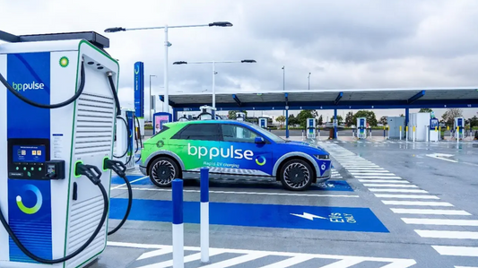 Petrol retailer opens Australia’s biggest EV charging hub, but about to be trumped by a mega Tesla Supercharger site