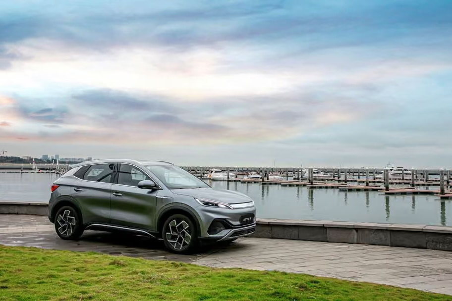 BYD Atto 3 in grey, electric SUV rental in Cape Town