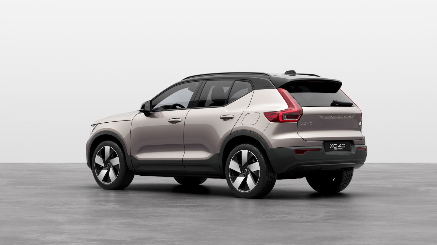 VOLVO XC40 BRIGHT DUSK - DAILY RENTAL CAPE TOWN